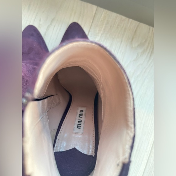 Rare find Miu Miu Suede Stiletto Bootie 7.5 dark purple - Picture 14 of 15